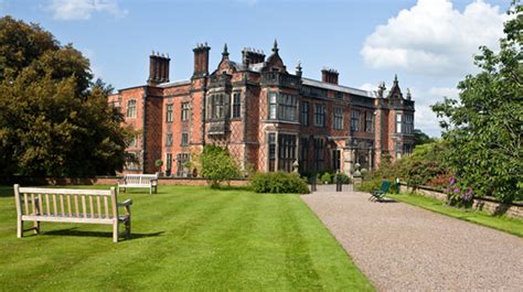 Explore Arley Hall and Gardens | VisitEngland