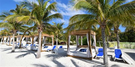 Your Guide to CocoCay Cabanas