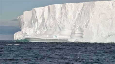 Antarctic ice walls protect against rising sea levels | Northumbria University, Newcastle