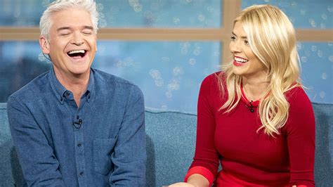 Phillip Schofield & Holly Willoughby picked Dancing on Ice stars | HELLO!