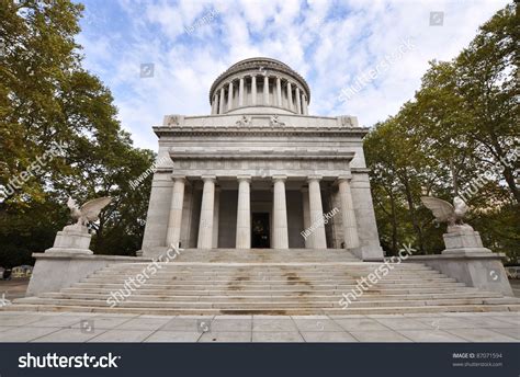 Grant'S Tomb Honors America'S 18th President, Ulyssess S. Grant. New York City, Usa Stock Photo ...