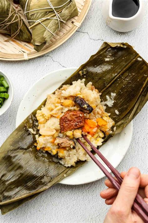 Vegan Zongzi (Sticky Rice Dumplings) - Okonomi Kitchen