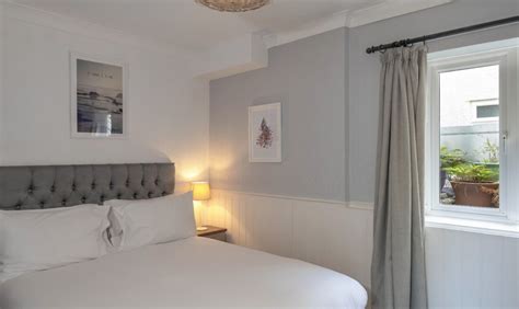 Snug - Lulworth Lodge Hotel • Bistro