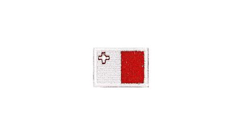 Malta flag patch | 3.5cm x 2.5cm | TravellingPatchesON