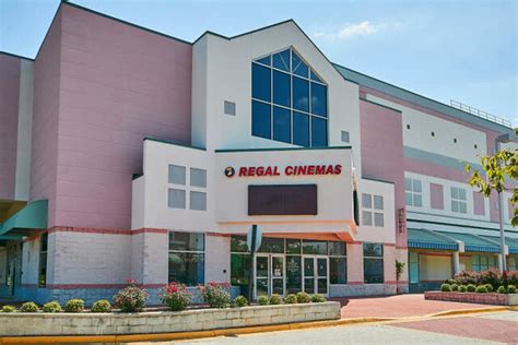 Fairfax Towne Center 10 in Fairfax, VA - Cinema Treasures