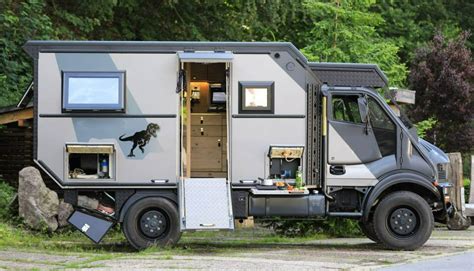 Potentially Perfect and Chinese 4x4 Camper Vehicle Sells for $12,000 on Alibaba - autoevolution