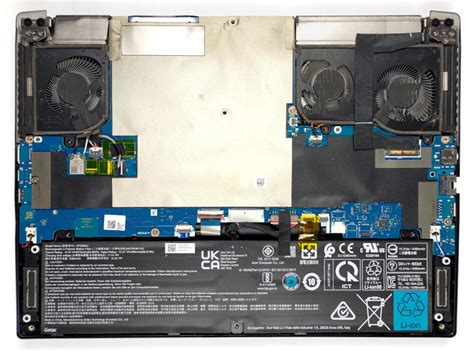 Inside Acer Predator Triton 500 SE (PT516-52s) - disassembly and upgrade options | LaptopMedia.com