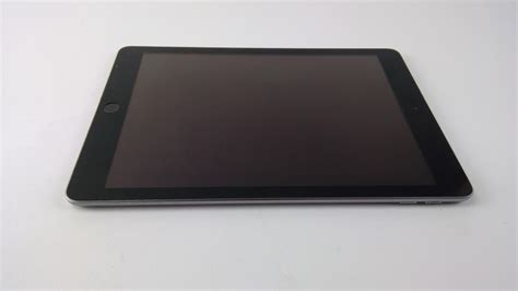 Apple IPad (6th Gen), 128GB, Wi-Fi Only | Property Room