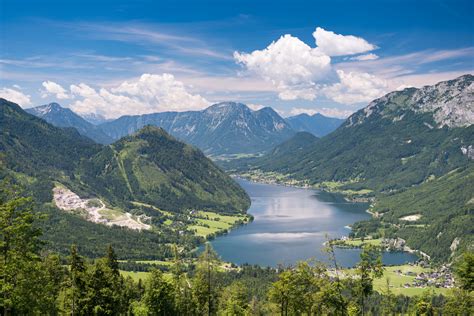 Lake Grundlsee | Austria | MiNDFOOD