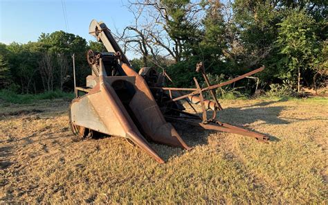 Oliver 1-Row Pull-Type Corn Picker BigIron Auctions