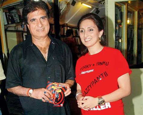 Raj Babbar Family Tree, Wife, Son, Daughter, Father Name, Biography Photos