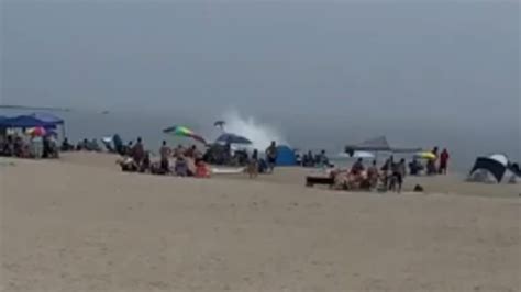 Video captures plane crash landing at New Hampshire beach | Fox News