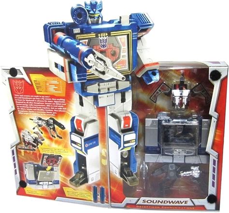 Hasbro Transformers Gen 1 Reissue Soundwave with tape sets www ...