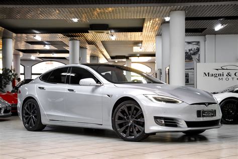 Tesla Model S 75D - Magni & Carnevale Motors