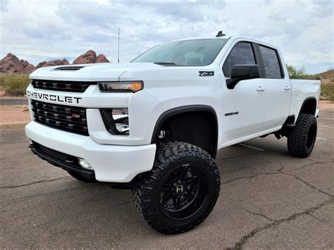 2020 Chevy Silverado Custom Lifted