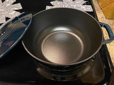 Just picked up my new Staub. 3.75Qt Essential Pan (La Mer) : r/staub