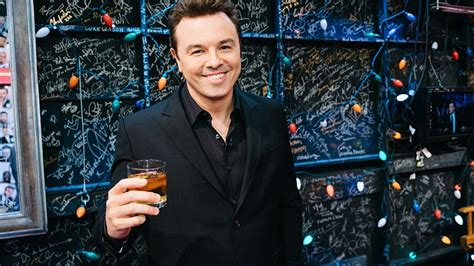 Seth MacFarlane singing "The Christmas Song" is not only festive, but incredibly impressive ...