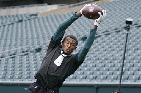 Will rookie DeVonta Smith elevate Eagles’ passing game? Training camp ...