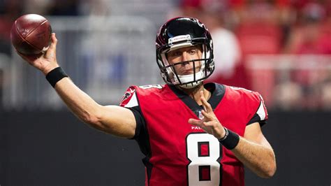 Falcons agree to terms on two-year extension with Matt Schaub