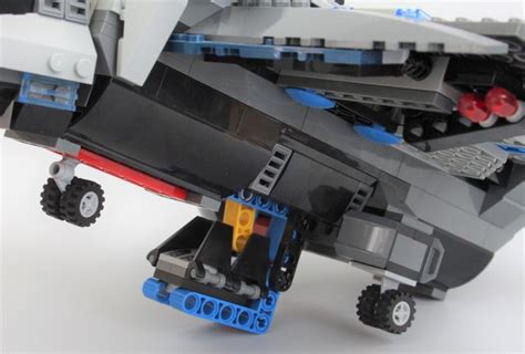 Comparing 10 years of LEGO Marvel Avengers Quinjet sets