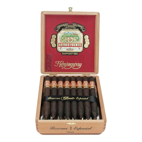 Arturo Fuente Hemingway Classic Maduro Cigars