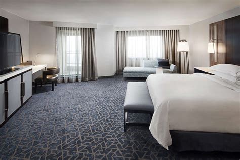 Hilton Boston Back Bay Reviews, Deals & Photos 2025 - Expedia