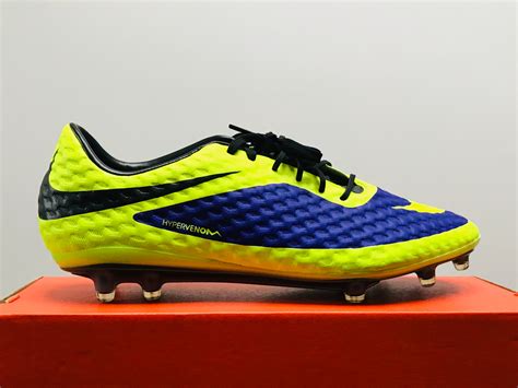 Nike Hypervenom Phantom I Purple / Volt FG | bootsfinder