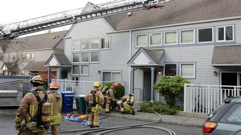 Fire damages Bellingham duplex off Yew Street | Bellingham Herald