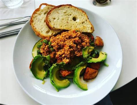 Our Guide to Vegan Eats in Tulsa, Oklahoma | PETA