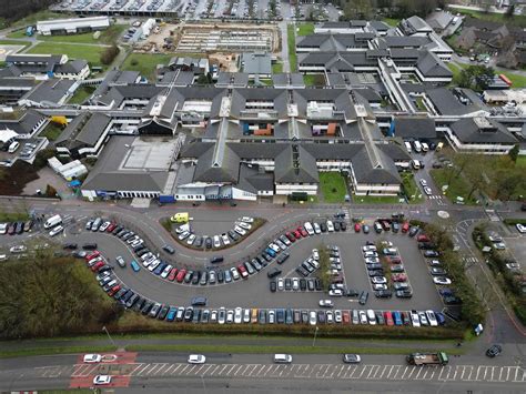 Sheppey couple left fuming after 45-minute wait at Maidstone Hospital to find parking space