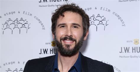 Josh Groban Holiday Concert Streams Live December 19 | Playbill