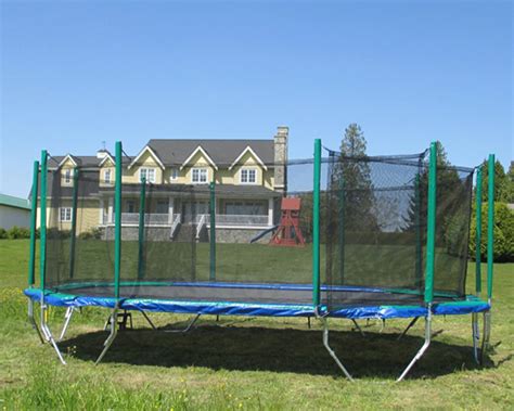 setup 24 foot Trampoline Enclosure Canada - Trampolines