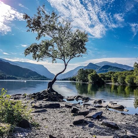 Explore the Majestic Snowdonia National Park