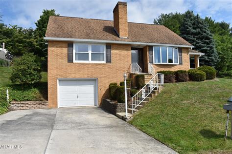 212 E Alta Ave, Altoona, PA 16601 | MLS# 73159 | Trulia