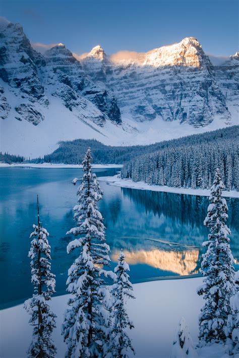 Moraine Lake-TimsPhotos | Winter scenery, Landscape photos, Winter landscape