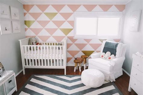 Chambre bébé rose et dorée : Une déco originale et pleine de douceur