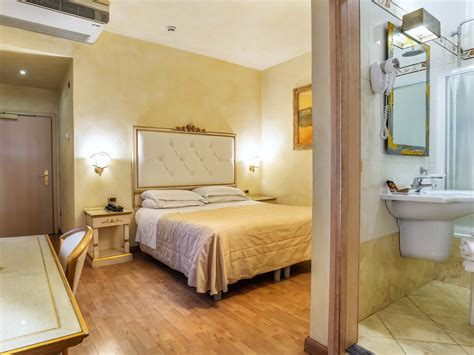 Book the Double Room of Hotel Alba Palace in Florence