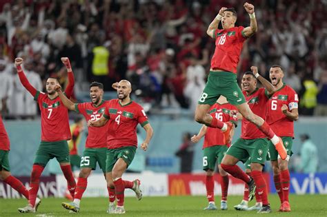 World Cup: Diverse Morocco makes history by stunning Spain - Los Angeles Times