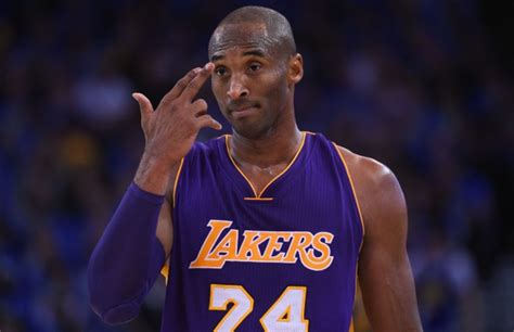 Kobe Bryant Isn’t Going to Ask the Lakers to Trade Him This Season ...