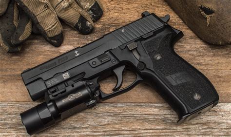 Glock vs. Sig Sauer: Glock 17 vs. P226 (Which Gun Is Better?) | The ...