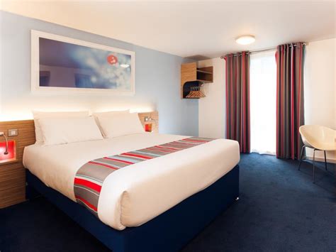 Hotels near Cardiff Bay Railway Station. Prices & Easy Booking‎!