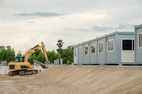 8 Reasons to Have Jobsite Office Trailers on Construction Sites