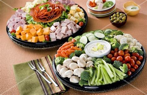 Two Party Platters;Vegetable Tray and Cold Cut Tray – buy images – StockFood