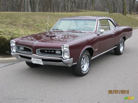 1966 Burgundy Pontiac GTO Hardtop #60696611 Photo #6 | GTCarLot.com ...