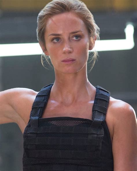 How Emily Blunt Got Ripped For Edge Of Tomorrow | Emily Blunt | How #EmilyBlunt Got Ripped For ...