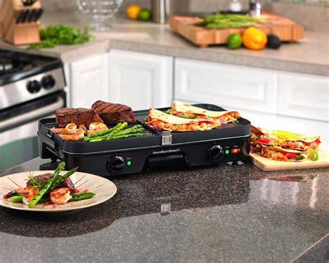 5 Best Electric Griddles in 2023 – Reviews & Buying Guide