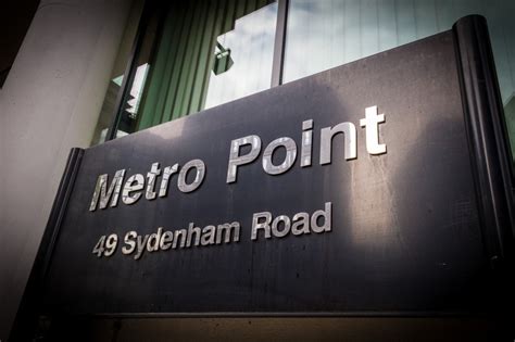 Metro Point, Croydon - FLATT