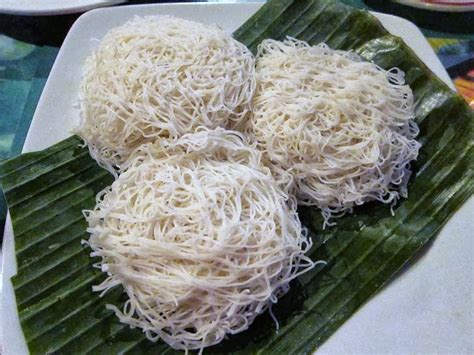 Sri Lankan Tasty Recipes: STRING-HOPPERS WITH RICE FLOUR