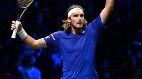 Stefanos Tsitsipas swears, curses at father during Vienna match (WATCH)