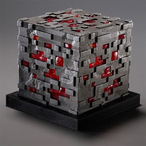 Minecraft Redstone Ore Block